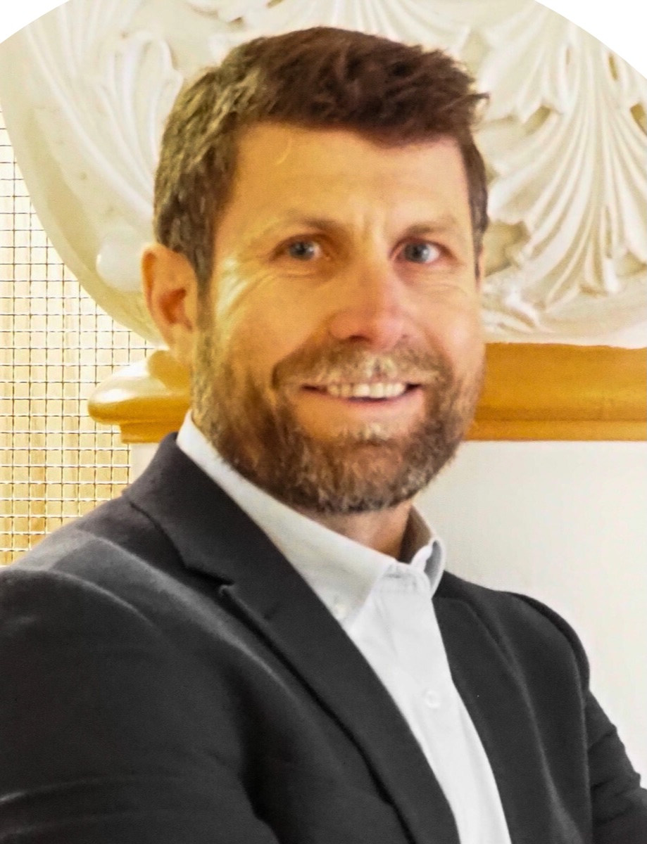 Dr Michael Player
